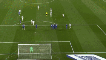 上海狂轰111分，三位外援得分全部上双，首战大胜39分